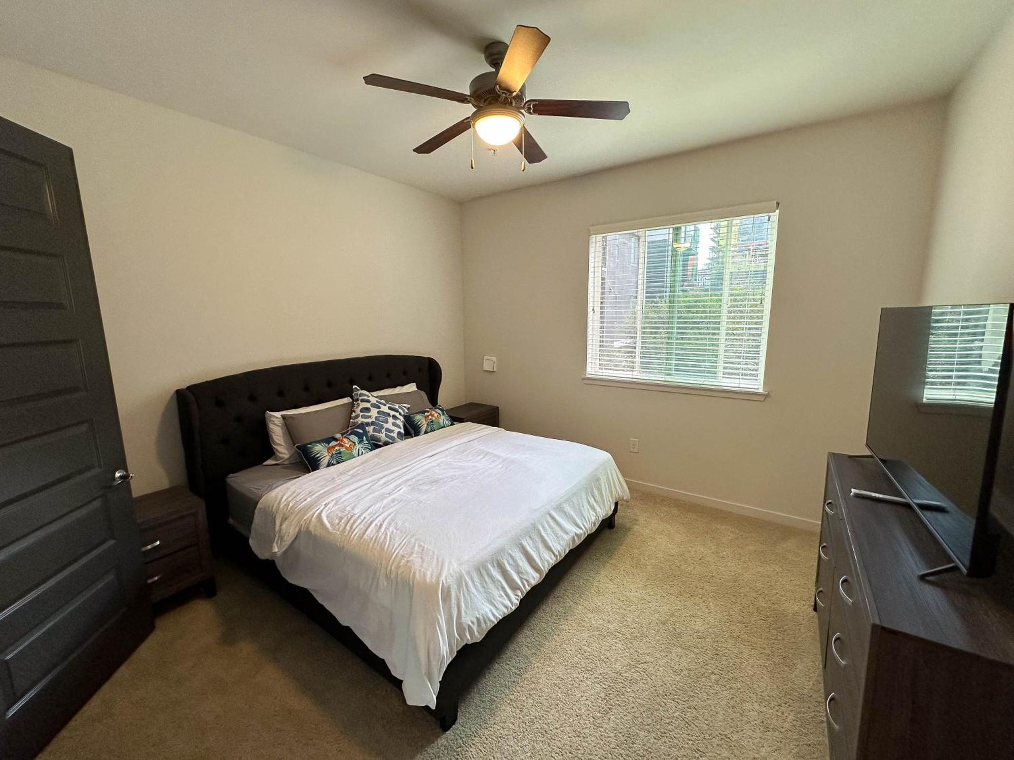 Luxury Designed 2 Bedrooms Part Hotel In Woodland Hills Ca Los Angeles Exterior photo